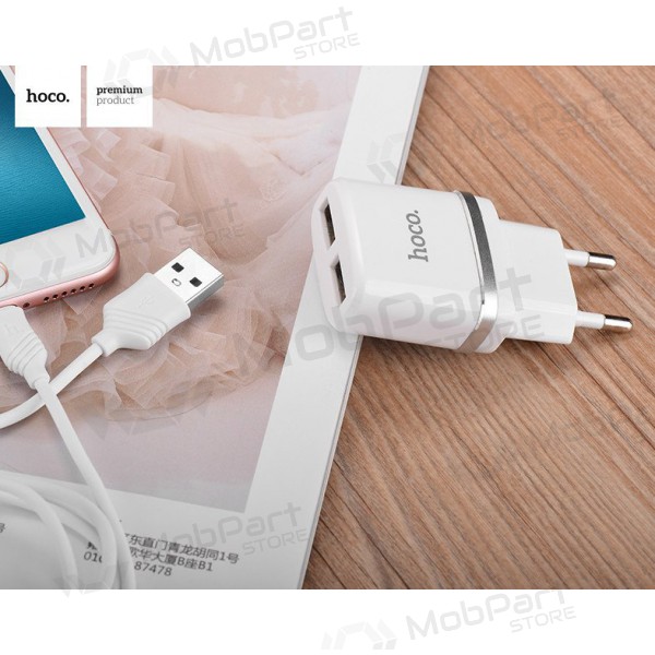 Laddare HOCO C12 Smart Dual USB + Lightning kabel (5V 2.4A) (vit)