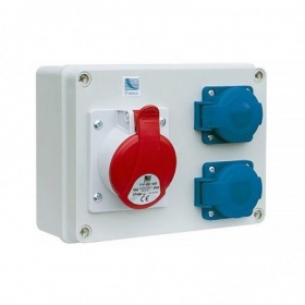 PawBol B.1227-S plastikinis skydelismed kištukiniais lizdais (2x250V 1x16A/4P)