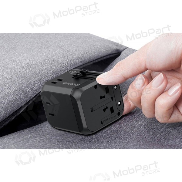Universell kelioninis laddare Choetech PD5008 30W USB-C/3xUSB-A svart